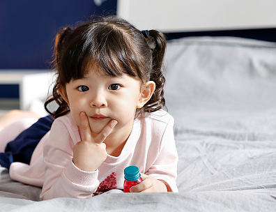 屬龍寶寶取名靈感:屬龍簡短干凈女孩名字