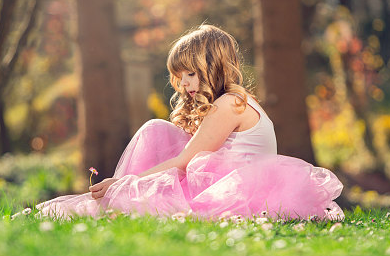 姓金的女孩孩名字大全,五行屬金的女孩名字可用字