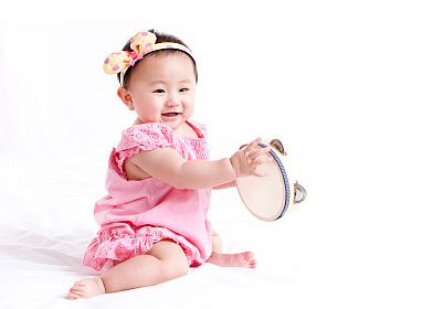 五行缺金、缺水的女孩，名字里有金、水元素