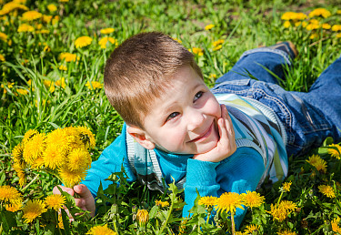 姓蔣清冷儒雅的男生名字,很好聽(tīng)的蔣姓男孩名字欣賞