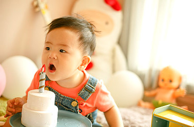 如詩歌般清新脫俗的屬蛇寶寶名字,干凈利落的寶寶名字