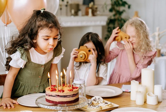 宋姓女孩取名約100分的名字,平安喜樂!
