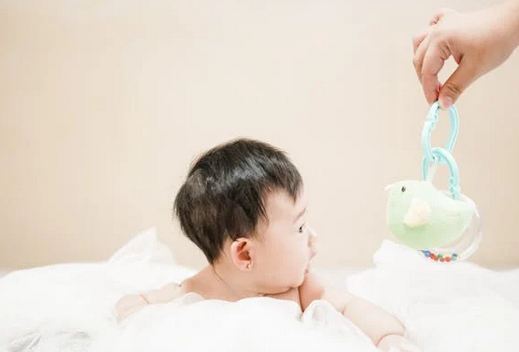 羅姓蛇寶寶評(píng)分為100分的好名字推薦