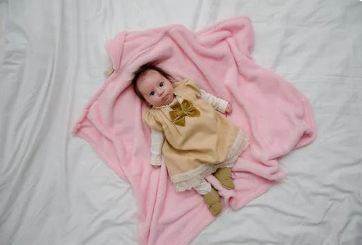 2025吉祥女寶寶名字洋氣的，一生皆康寧的驚艷女孩名