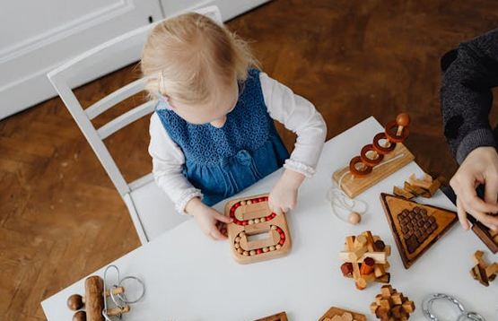 女孩姓楊漂亮有涵養的名字，富有靈氣、落落大方