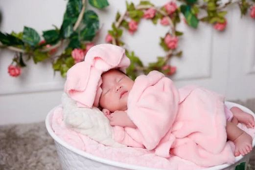 燁字適合女孩名字嗎,燁字取名女孩搭配什么字比較好