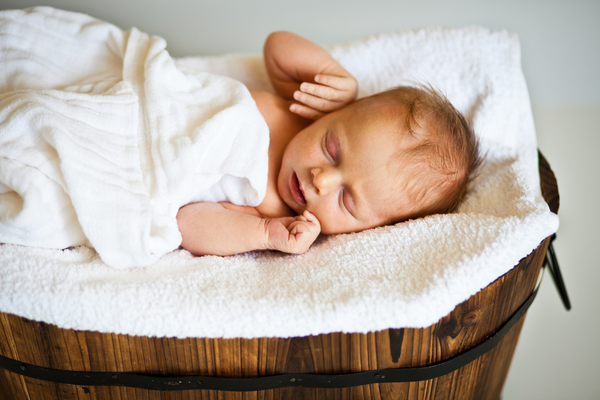 周易取名：象征智慧與福運的寶寶名字推薦，速收藏！